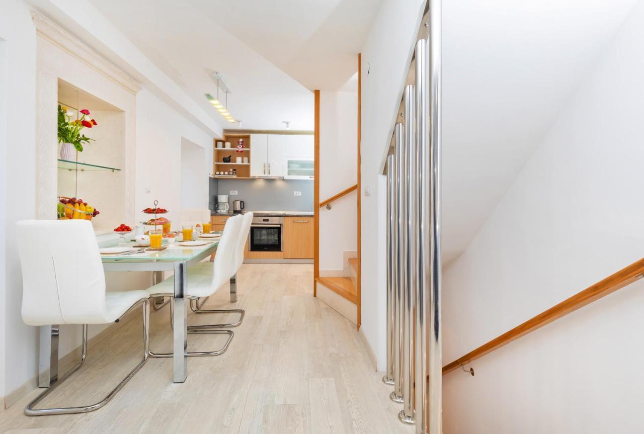 Domino Holiday Home Dubrovnik Bagian luar foto