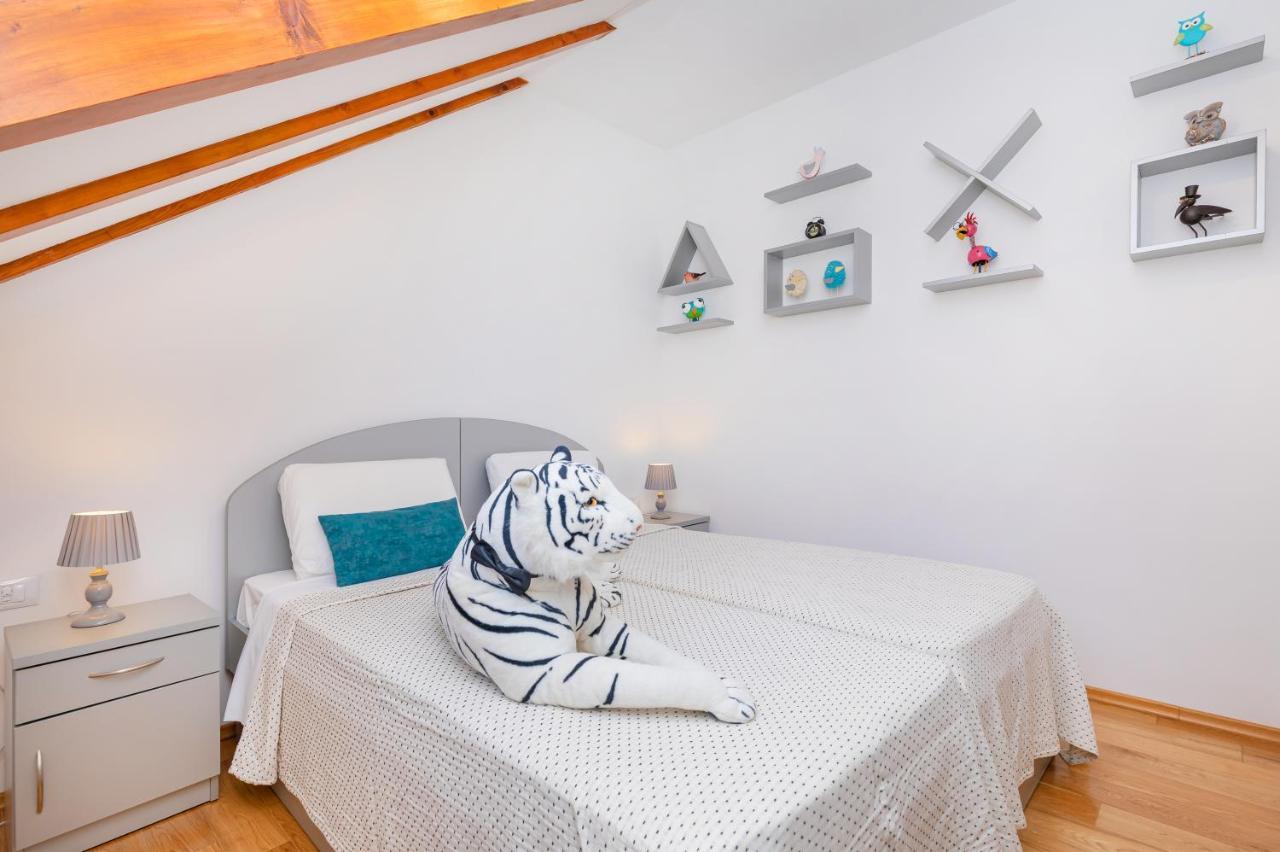 Domino Holiday Home Dubrovnik Bagian luar foto